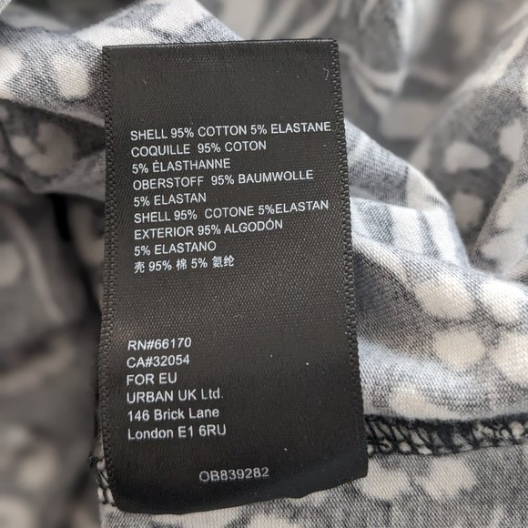 Black and White Animal Print Mock Neck Long Sleeve Top Anthropolgie (Size: S) - Picture 4 of 5